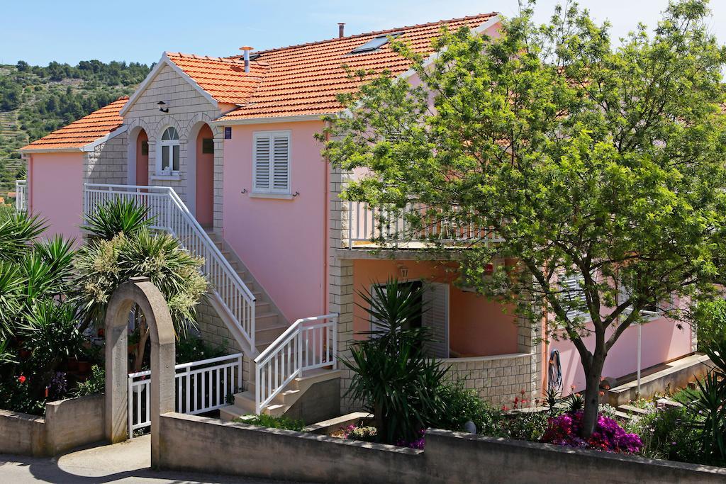 Apartments Julija Vela Luka Kültér fotó